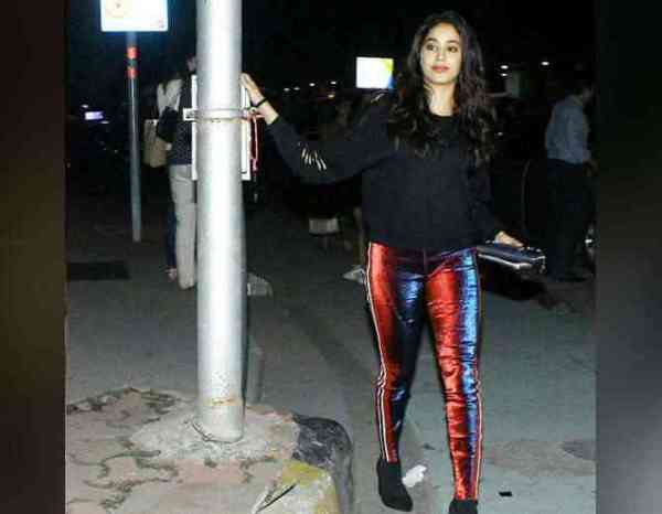 अब जाह्नवी कपूर की जिंदगी में ये कौन आया!