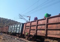 Coal theft from carriage train