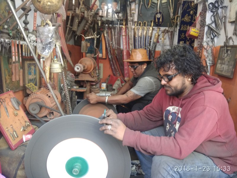 Pushtiyis tradition of Sikligars still alive many historical weapons