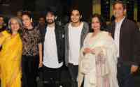 shahid kapoor with family