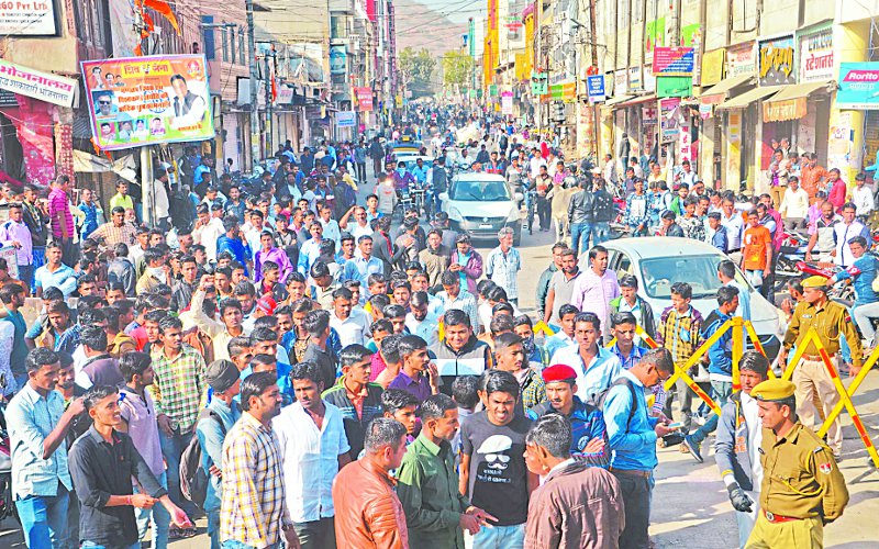 Barmer stayed closed,Not run roadways