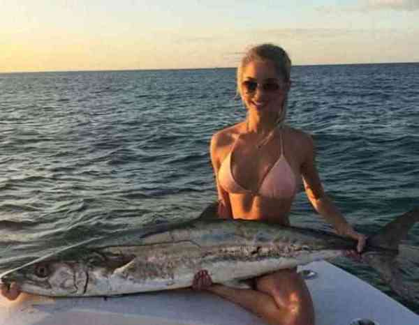 Hottest Fisher women