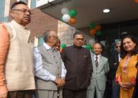 dr narendra malhotra