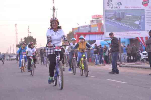 cycling for health awareness