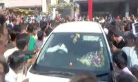  People clutched Jethalal's car, bike collided too