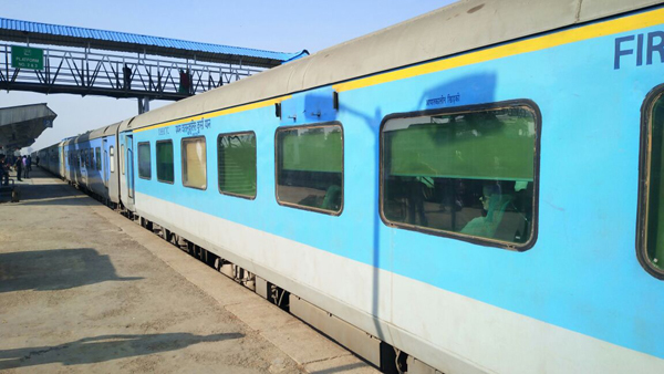 शताब्दी एक्सप्रेस