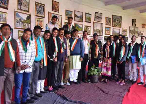 Aligarh news, Aligarh news in Hindi, Latest news in Hindi, Rapid action force news, Photo exhibition news, CRPF news