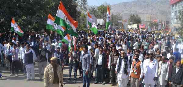 Photos of celebration of congress party in alwar