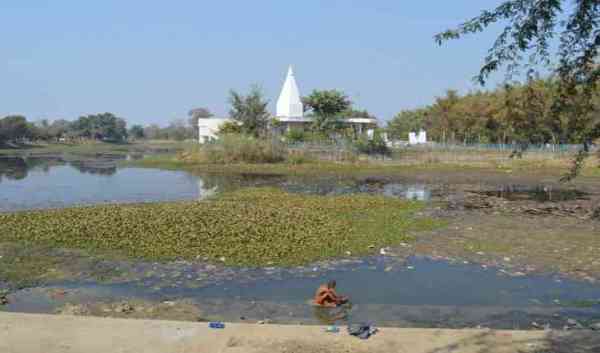 See the most beautiful spots in the city of Damoh