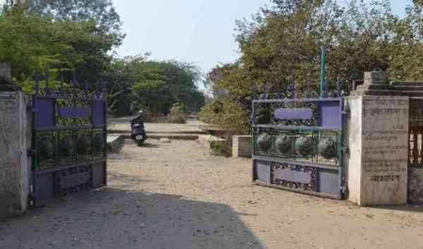 See the most beautiful spots in the city of Damoh