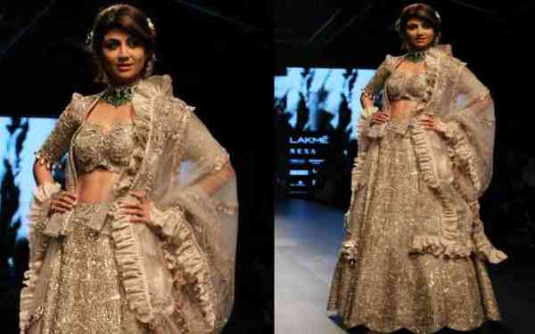 LFW 2018: जब करीना और कंगना में हुई टक्कर, रैंप पर बिखेरे खूबसूरती के जलवे!!!