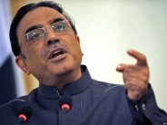 ex pak president jardari 20 others including her sister declared absconder