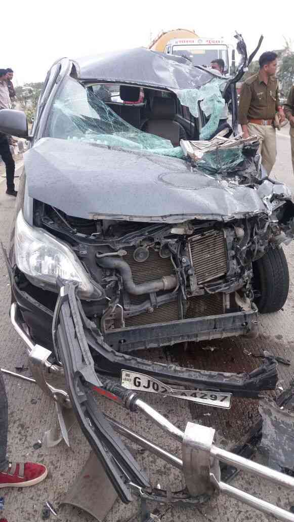 Chittorgarh, Chittorgarh news, Chittorgarh Hindi news, Chittorgarh local news, Narendra Modi, Prime Minister Narendra Modi, PM Narendra Modi, accident, road accident, PM Modi Wife, PM Modi wife Jashodaben, pm modi wife jashodaben accident, PM Modi's wife Jasoda Ben's car Accident, one death