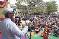 MP के इस शहर में नया नारा दिए अन्ना, देखें रामलीला मैदान की ताजा फोटो