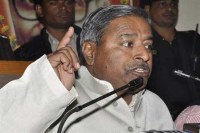 BJP MP Vinay Katiyar statement on muslims and Asaduddin Owaisi news