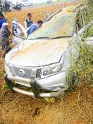 हादसे में क्षतिग्रस्त कार