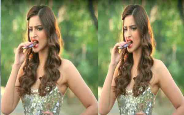 chocolate day actress work in tv advertisement 