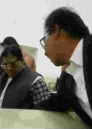 pm narendra modi, corruption, corruption free india, bribe, bribe video, acm second steno, collectorate office, collectorate office agra, DM Office
