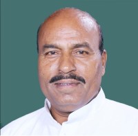 Union Minister on the target of social media