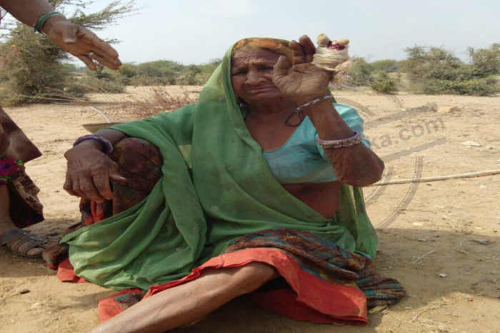 Bhilwara, bhilwara news, Looted with old age in bhilwara, Latest news in bhilwara, Bhilwara News in hindi, Hindi News in bhilwara, Latest hindi news in bhilwara