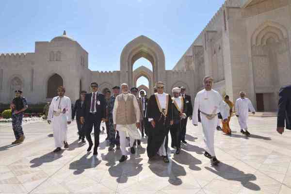 Modi in Oman 