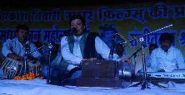 सीधी में सधे भजन सम्राट अनूप जलोटा के सुर