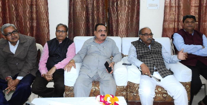 Minister jumped to Bundi to glorify the budget