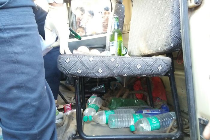 गौतस्करों की गाड़ी 