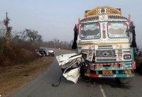 Two Died in Truck and Car Accident in Satna Madhya Pradesh