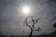 beautiful pics of the sun hidden in the clouds