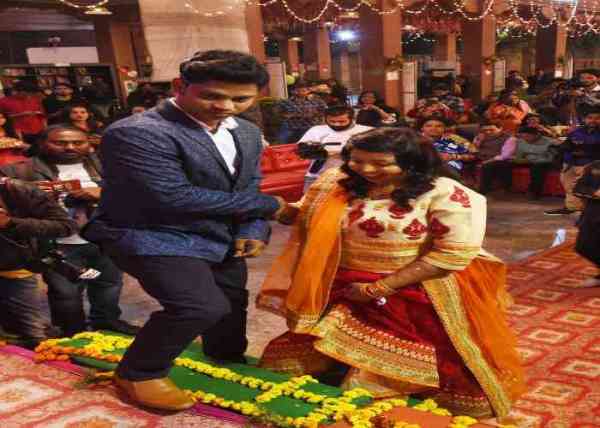 Valentine Day Special love story Acid