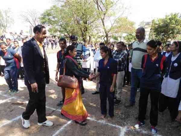 Girls partycipate many games