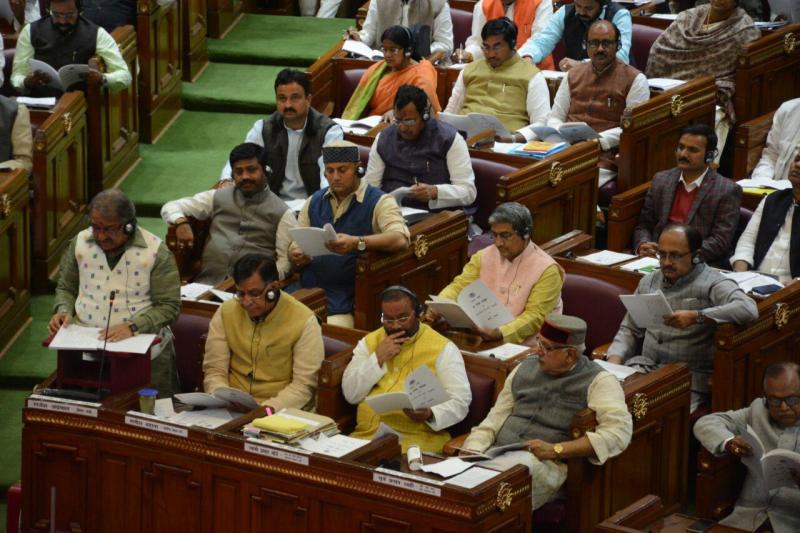 up budget, up budget 2018, up budget 2018-19, up budget ek nazar, up budget news, up budget satra, yogi ka up budget , yogi up budget, up government budget, smart city, metro train