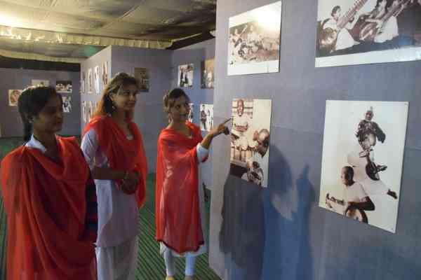उस्ताद अलाउद्दीन खां स्मृति संगीत समारोह का शुभारंभ, देखे इन तस्वीरों में