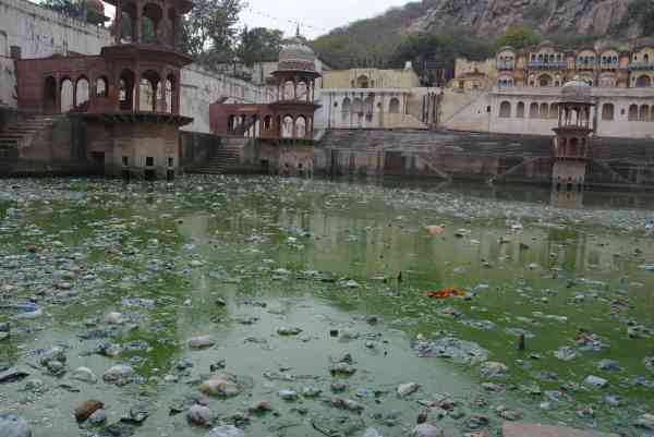 photos of bad condition of sagar jalashya alwar