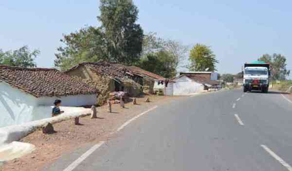 Photo: Harmad saatha is afraid of unhoney ...