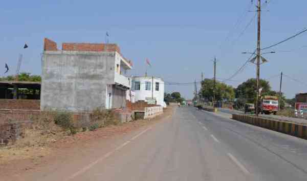 Photo: Harmad saatha is afraid of unhoney ...