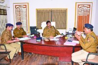 MP-UP Police Border meeting news in hindi GPS help Babli Col encounter