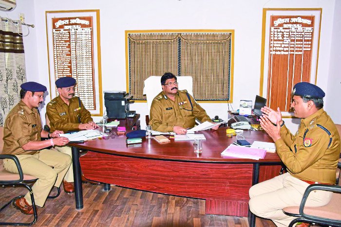 MP-UP Police Border meeting news in hindi GPS help Babli Col encounter