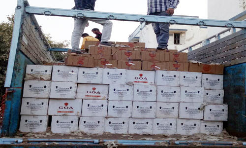 Liquor of Rs 30 lakh in cotton