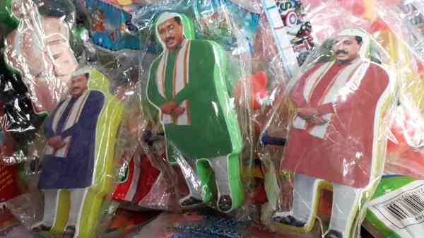 khulkekheloholi holi celebration images udaipur