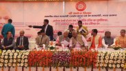 Manoj Sinha inaugurated escalator and lift In Faizabad Junction