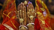 police search seven looteri dulhan