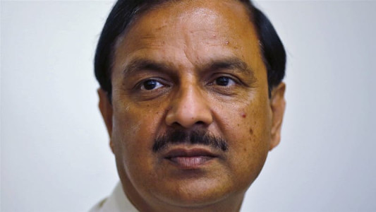 improper post against central minister mahesh sharma