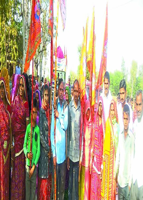 devotees are going to khatu shyam every year on alwar