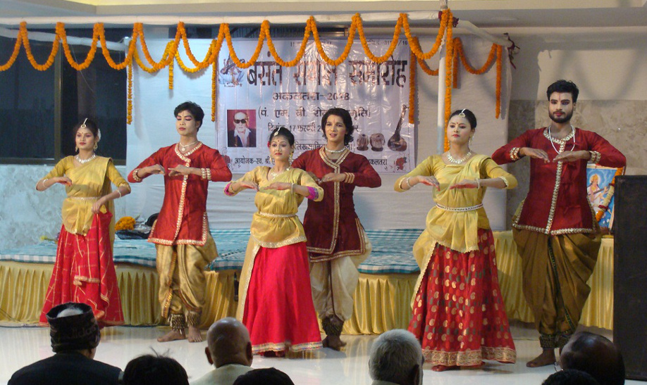 पढि़ए खबर, इस तरह के आयोजनों से अकलतरा की बनी अलग पहचान