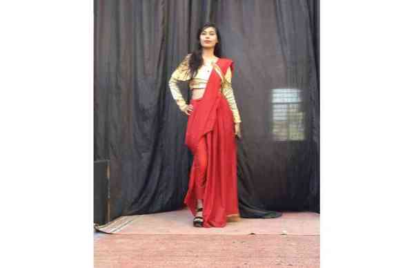 college girl cat walk on the ramp in indian saree fashion show,modeling audition in jabalpur,modeling institute in india,fashion modeling courses,best modeling institute in india,fashion show india,upcoming fashion shows in india 2018,latest fashion show ,college girls on ramp,college girls catwalk,polytechnic college,polytechnic college in jabalpur,polytechnic college girls,polytechnic college girls on ramp,Jabalpur,