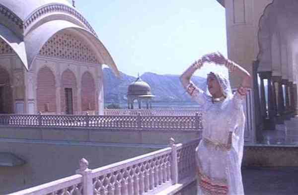 Tribute to Sridevi - Sridevi Famous Song Shoot in Rajasthan