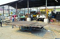 Preparation of displacement of vegetable vendors from Katra