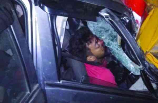 ganeshgarh car trolley accident four died two injured